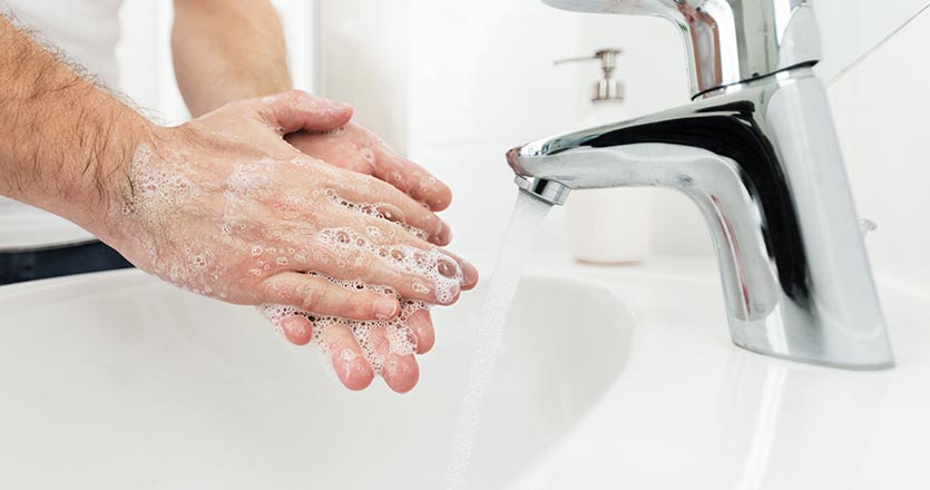 Read more about the article 5. maj – mednarodni dan higiene rok: »Ohranimo življenja – očistimo roke«
